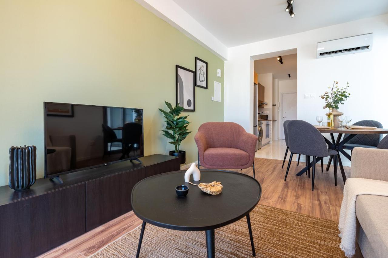 Latte'S Prime 1-Bedroom Apartment In Larnaca Eksteriør billede