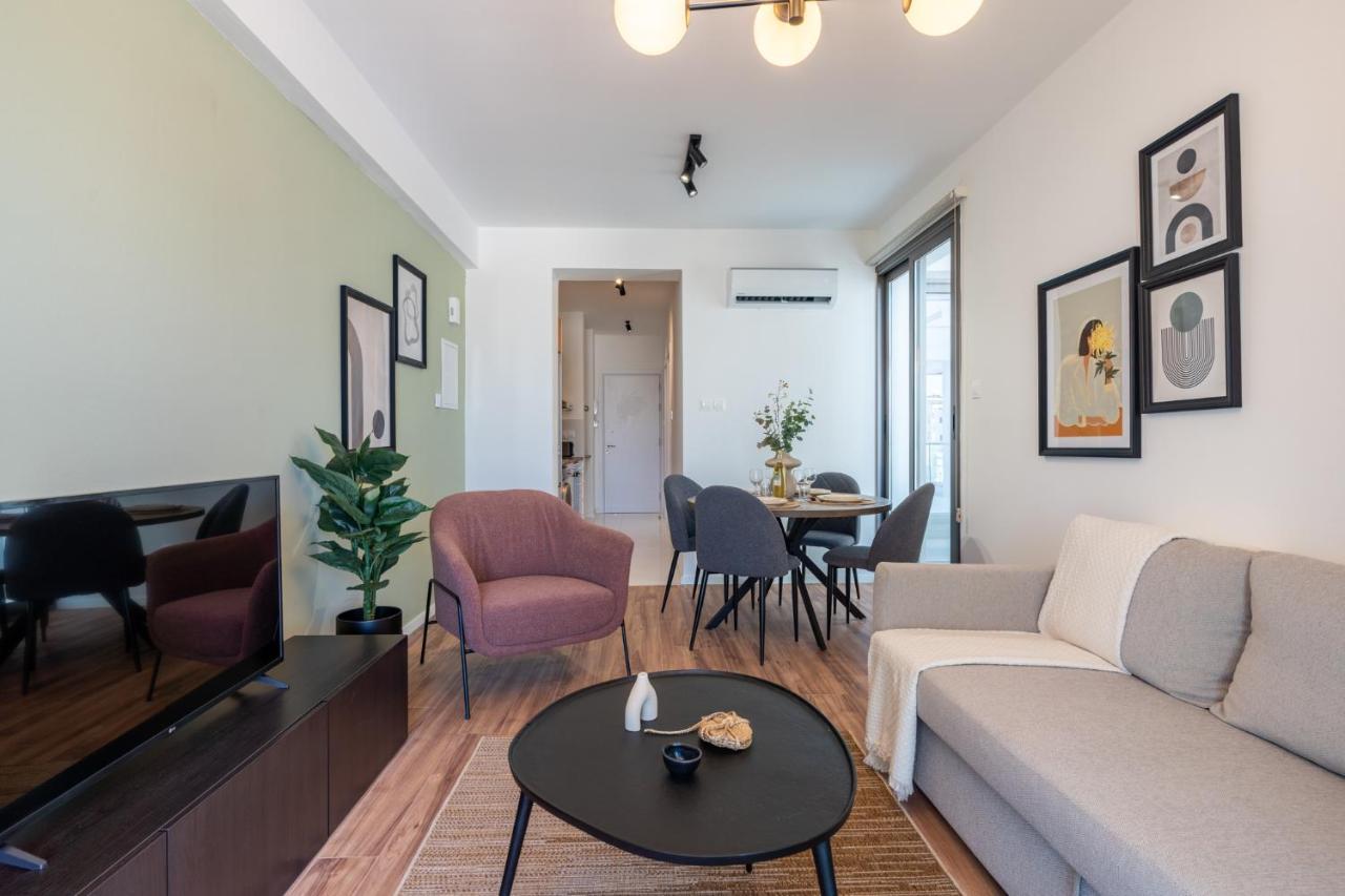 Latte'S Prime 1-Bedroom Apartment In Larnaca Eksteriør billede