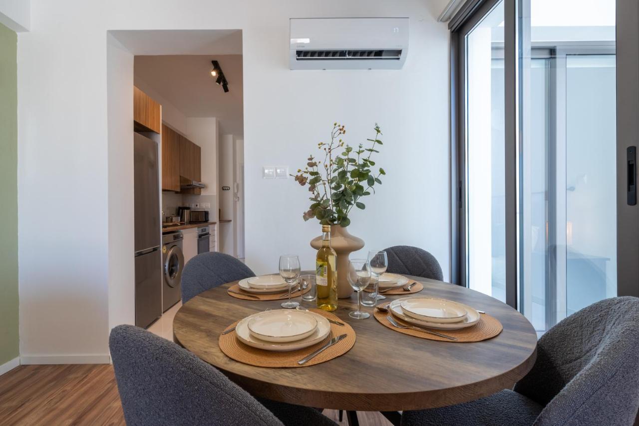 Latte'S Prime 1-Bedroom Apartment In Larnaca Eksteriør billede